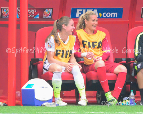 wambach-off-my-uswnt:  polarbearsuburbs:  Ash couldn’t control herself at the WWC final   she is the absolute cutest