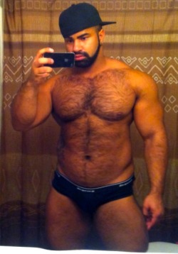 willwork4wood:  tastyblkman:  Hot &amp; Fuzzy..  Fuuuuuck. Woof woof!