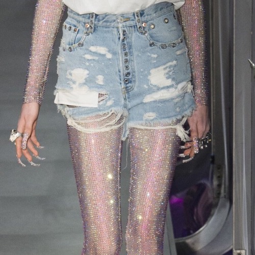 102runway:Gucci Fall-Winter 2017
