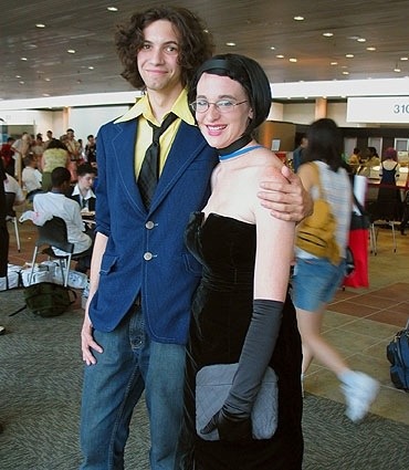 Hey there my cute little maple buns ~~ on Tumblr: Have some Dan cosplaying  as Spike at Otakon, circa 2004