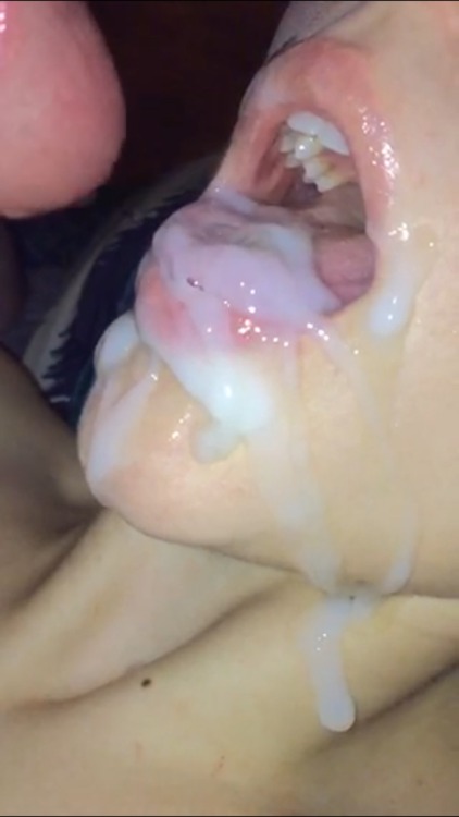 girlswithcuminthemouth:  A cum filled mouth is a happy mouth. 