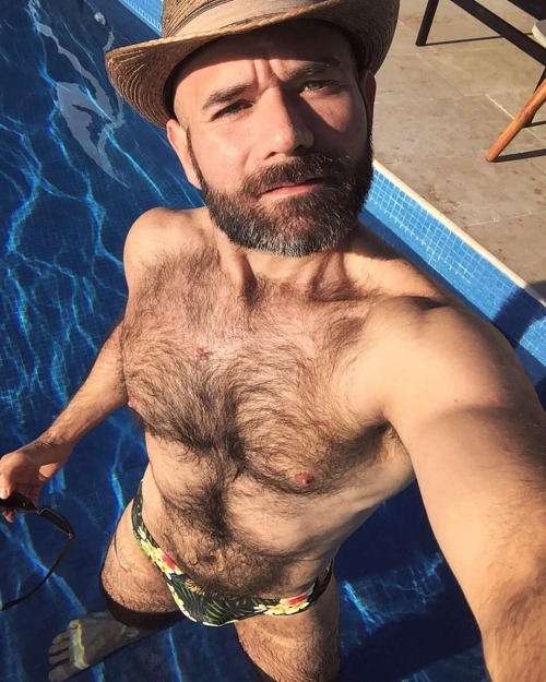 beardedhairyscruffhunks: The hairy handsome way of @jaime_silvan belongs too to the ❌NEW TRIBE❌, our