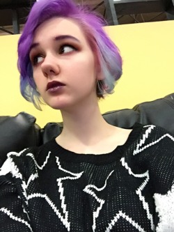 ameythst:  i look dead and this sweater was the low low price of free [they]