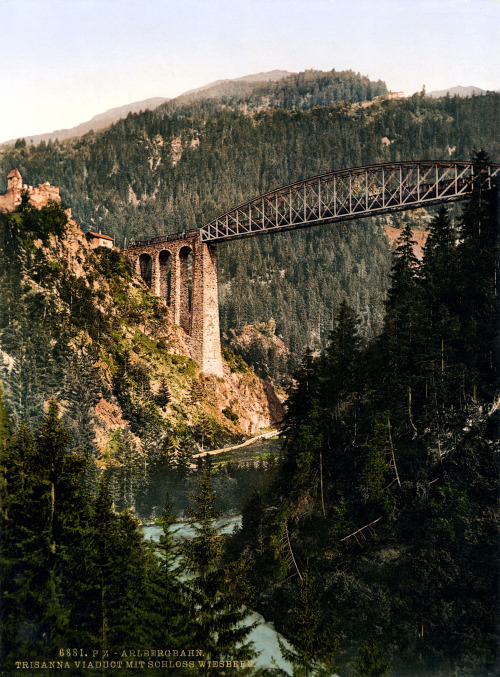 The Trisanna bridge of the Arlbergbahn, photochrom print of the 1890s.The 120 m (400&rsquo;) bridge,