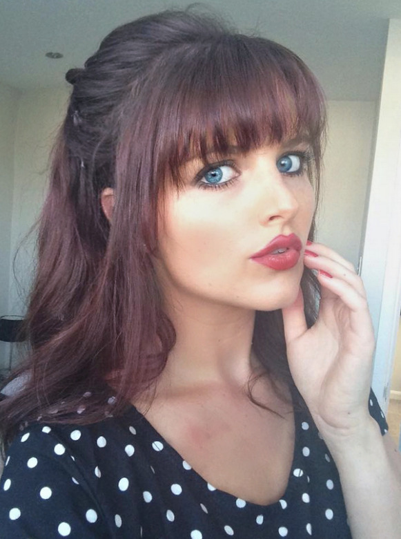 cloudy-dreamers:  yah I cut in a fringe and don’t know what to think about it yet 