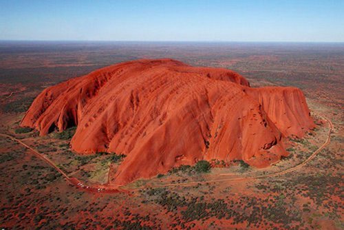 ULURU (AYERS ROCK) Uluru is predominantly composed of coarse-grained arkose (a type of sandstone wit