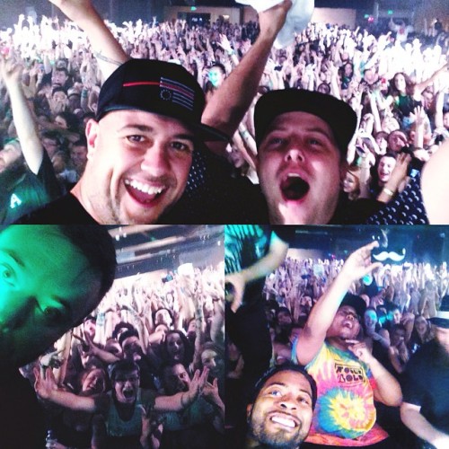 DAY 9: The #everynitetour rolled through Seattle & partied hard with some weird kids 👽👽 #decibelfest2014 #everynite http://ift.tt/Yp2Dyy