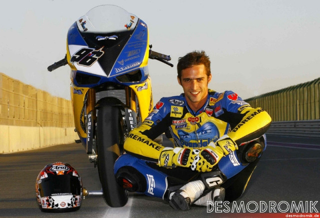 shinybrat:  1 by Racingbiker on Flickr. http://shinybrat.tumblr.com/ 