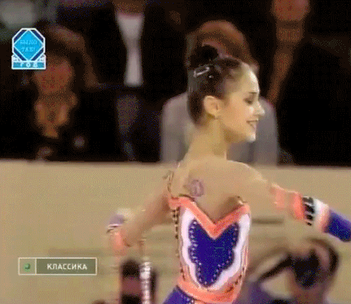 illyria-and-her-pet:Irina Tchachina (RUS) Double Attitude Pivot (holding the hoop with her free leg)