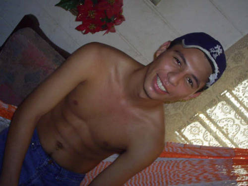 jojutlagay: Chacalito Ulises!!… Un seguidor nos comparte las fotos de uno de los chacalitos q