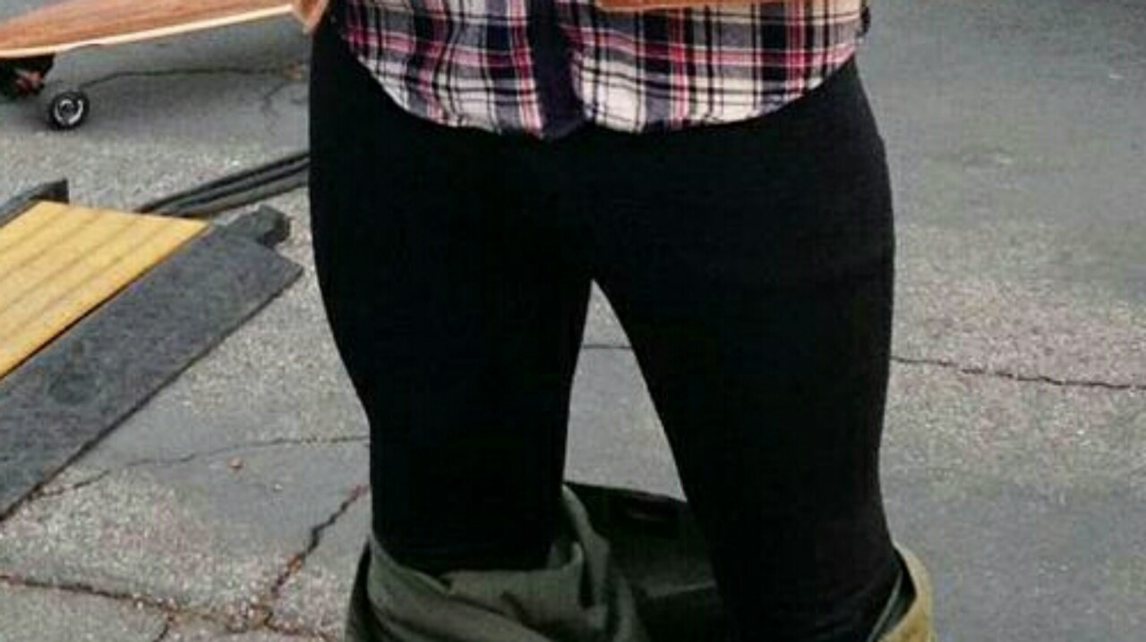 thighler-posey:  Thighler Posey 