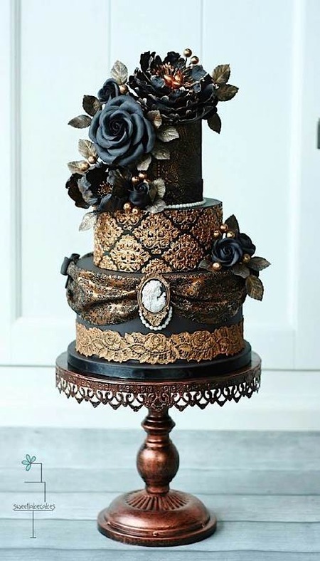 foodffs:  Gothic Elegance Really nice recipes. Every hour. 