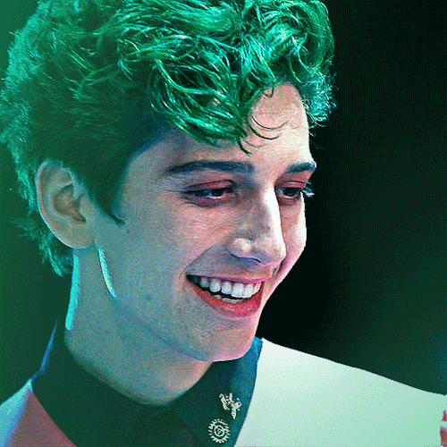 MILO MANHEIM As ZED NECRODOPOLIS ↳ ZOMBIES 3 (2022)
