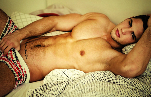 ugurozcan:  Hot Men on We Heart It - http://m.weheartit.com/entry/37454602/via/rugurozcan Hearted from: http://dailyhothunks.tumblr.com/post/31504692720 