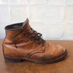 redwingshoestoreamsterdam:  Beckman Monday! This pair of Red Wing Shoes 9013 Beckman in Chestnut Featherstone has been worn for over a year now! Love the fadings on this lighter Featherstone color! | http://ift.tt/180OFjM | http://ift.tt/292wTKi