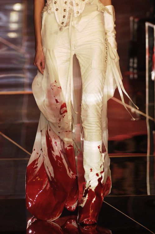 madamecuratrix:  lelaid:  Christian Dior Haute Couture, Spring/Summer 2006  One of my favorite of all haute couture collections. Inspired by the French Revolution. John Galliano brilliantly interprets the blood, violence, and chaos of that time period
