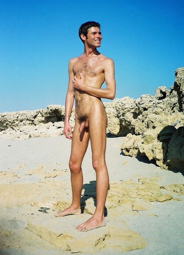 gaynudistcocks:  Be proud of your cock and show it in public: Exhibitionists have