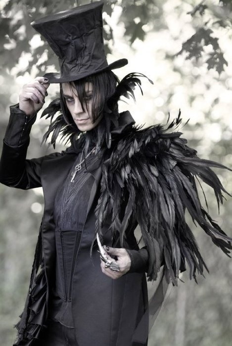 gothtriggers:If when the Raven refused to leave the bust above your door; you accessorized according