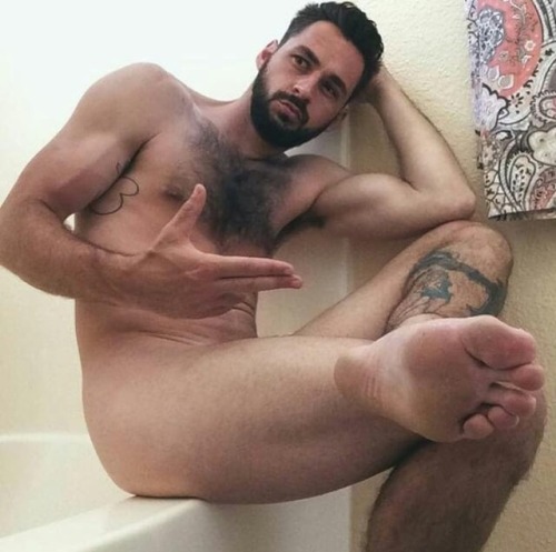 Porn Pics fuckyeahmalefeet:  ≡