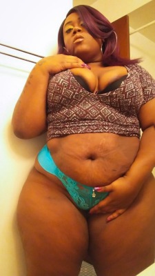 ineedbbw:  @mzboutit