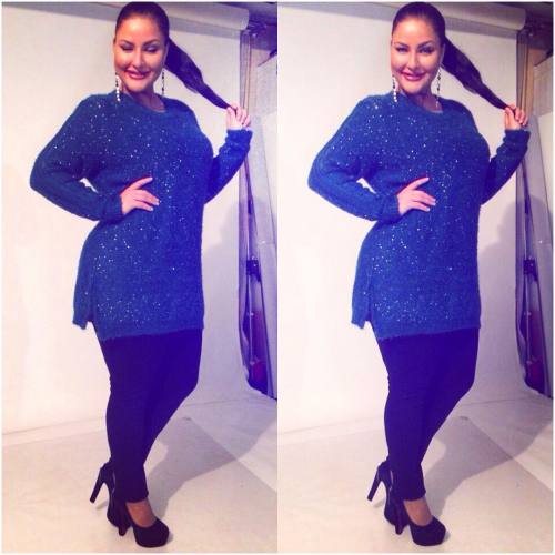 juliyalavrova:  И снова работаем для #naturaxl 📷 #plussizemodel #juliualavrova