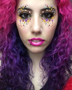 faycaldas:  Follow me on snapchat! kirarachan #snapchat #pink #purplehair #pinkhair #piercing #lipring #lips #nosering #septum #hair #curls #curlyhair #pinkandpurple