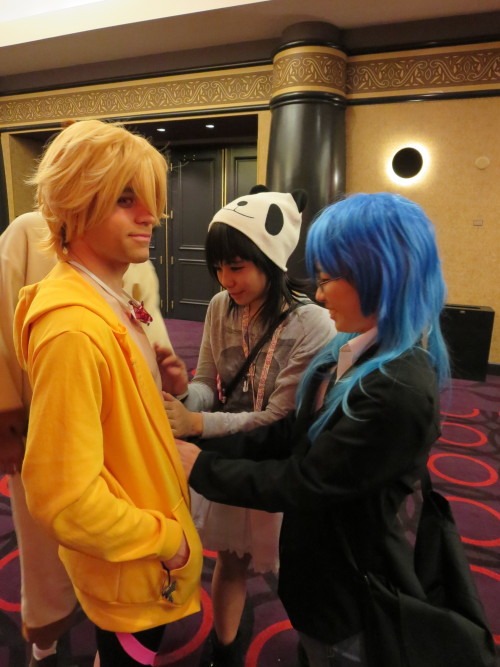 caffeinatedcrafting: Select pics from Otakon Vegas, shoot me a note to tag yourself and I’ll e
