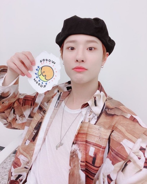 200505 Seungyoun Vlive