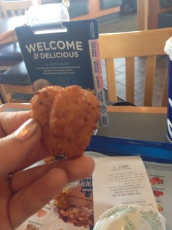 Princesscreighton:  My Mom And I Were Eating These Fried Cheese Curds From Culvers