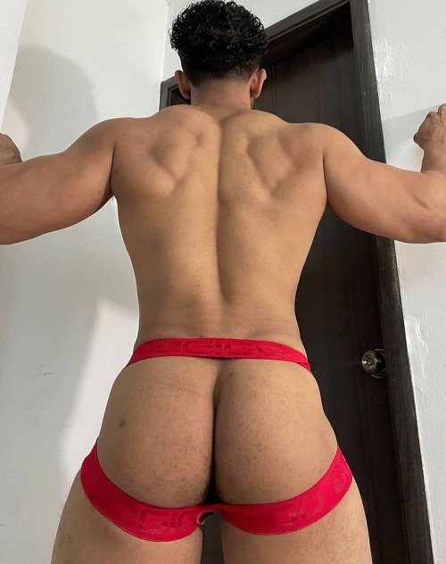:ALAN HARD @AlanHard4 Follow Blaqhomme 