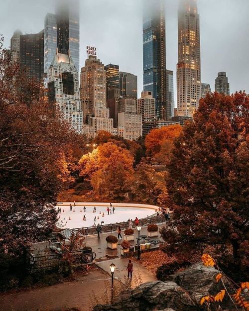 newyorkcityfeelings: Ready? @valeragf