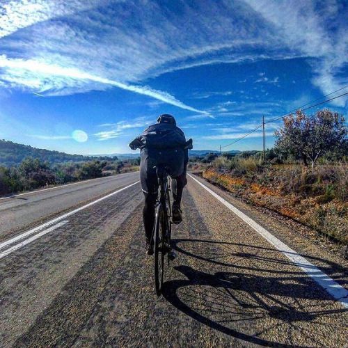 blog-pedalnorth-com:@Regrann from @sergio_abad_ - #cyclingphotos#cyclingphotography#cyclist#cycling#