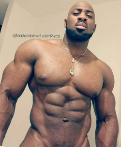 vizionairy:  camronwilliams: sexymenofsocial:    Mos def….i wanna taste all of this nigga @camronwilliams Oh Yes!!!! Every inch of him!!!I’m going to post a vid of him on my Twitter 👅Https://twitter.com/vizionairy1Https://www.Vizionairy.tumblr.com