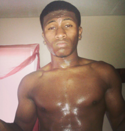 dcnupe:  traps-n-trade:  Traps-N-Trade da best thug dick… follow us on Tumblr  