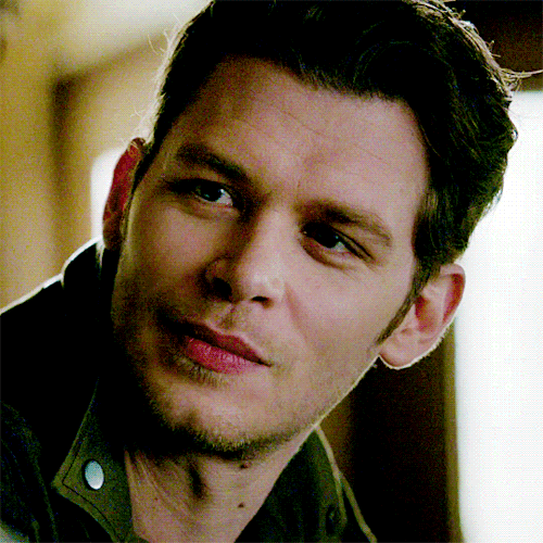 sourceblog:Klaus Mikaelson - Moonlight on the Bayou (7x14)