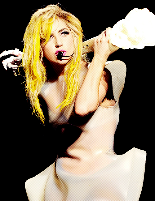 Aüss Of Gaga