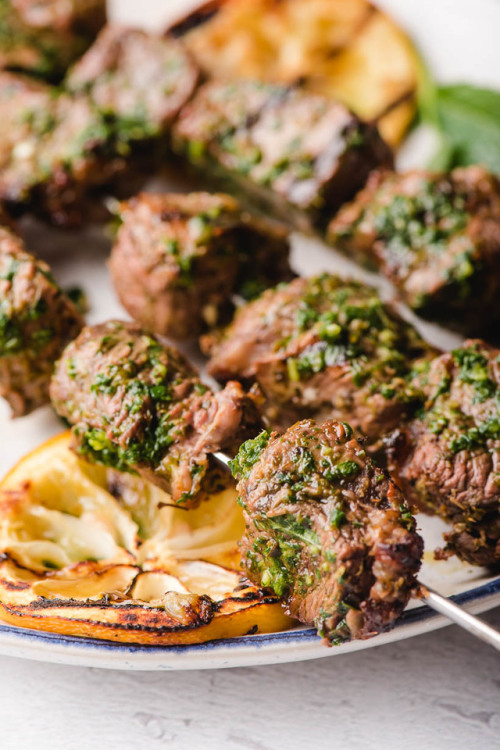 hisaphrodisiac:  foodffs:  GRILLED STEAK KABOBSFollow for recipesIs this how you roll?  💜💜💜