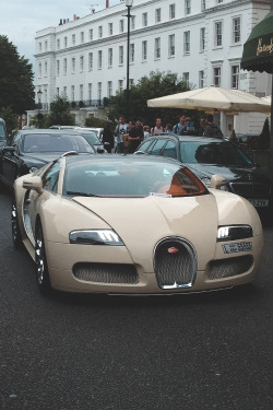 seemzy:  Bugatti by Seemz   Daaaaaaaaayuuuuumn