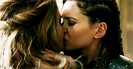 shumbane:get to know me meme [17/20] favorite ships → eretria and lyria“I love you, Lyria. And maybe