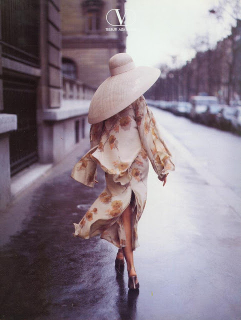babyblaize:     Tricia Heffner by Walter Chin      Valentino - Spring/Summer 1994