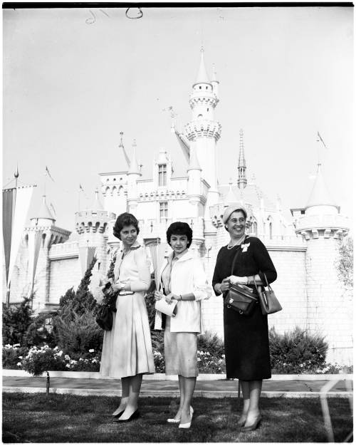 gameraboy:Princess Sophia of Greece visits Disneyland with Annette Funicello, November 23, 1958.Via 