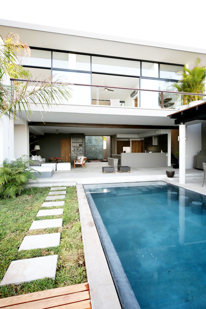 life1nmotion:  Zamel House by  Kontrast Arquitectura 
