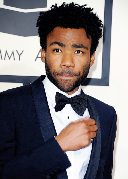 ikonicgif: Childish Gambino at the 57th annual Grammy Awards in Los Angeles, California February 8, 2015. 