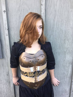 archiemcphee:  The Department of Awesomely Good Deeds has taken a turn for the steampunk. Meet Maddie, after undergoing spinal surgery to treat a fractured T12 vertebrae caused by a car accident, she has to wear a brace during her recovery period. But