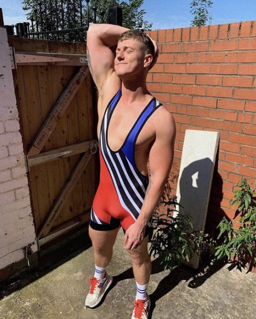 You can find us and Danny on our Instagram page @college_jocks_ Danny wearing his Robert Singlet fro