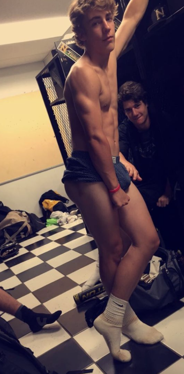 bromofratguy:  Yum