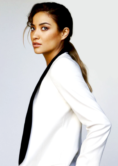 shaymspain:  Shay Mitchell (x) 