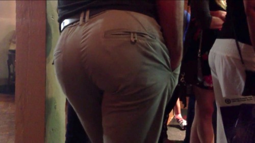 porngeekstuff:  Even more pics of The French Man 