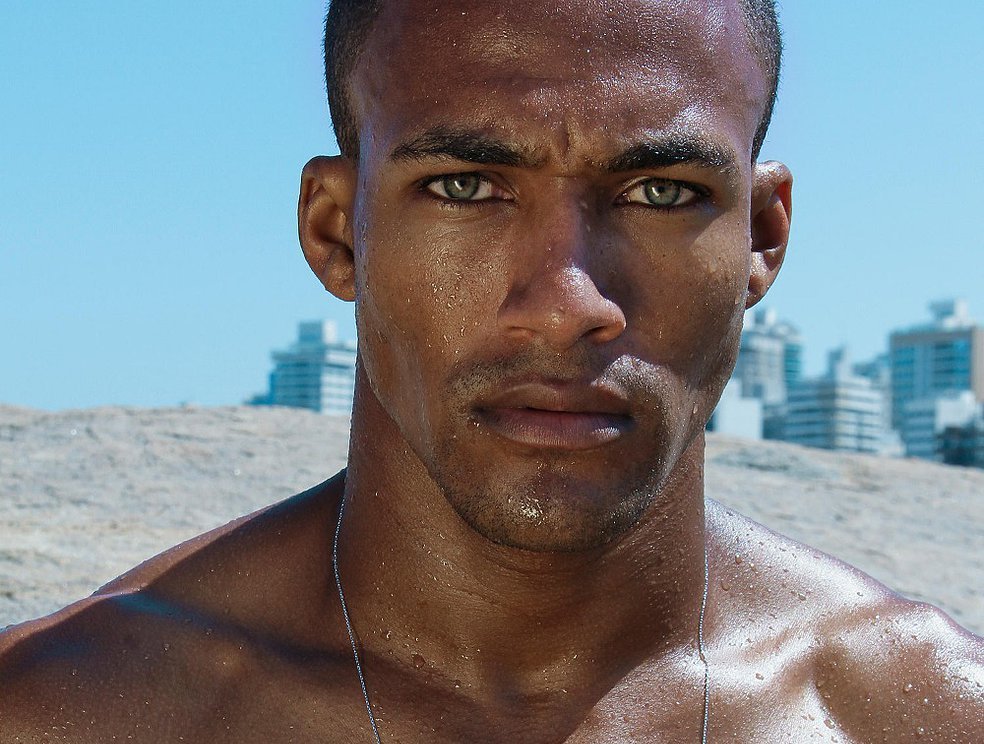 a-distant-stranger:  black-boys:Vinícius Constantino by Faelo Ribeiro There is