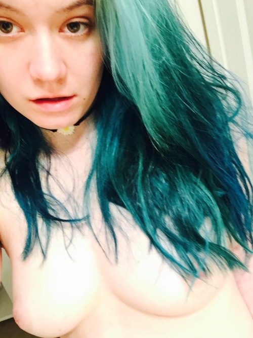 Porn hushlittleharlot:  stoned moonbow child  photos